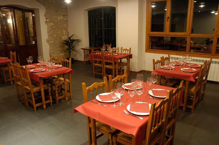 Hotel Restaurante Port d'Ager Buitenkant foto