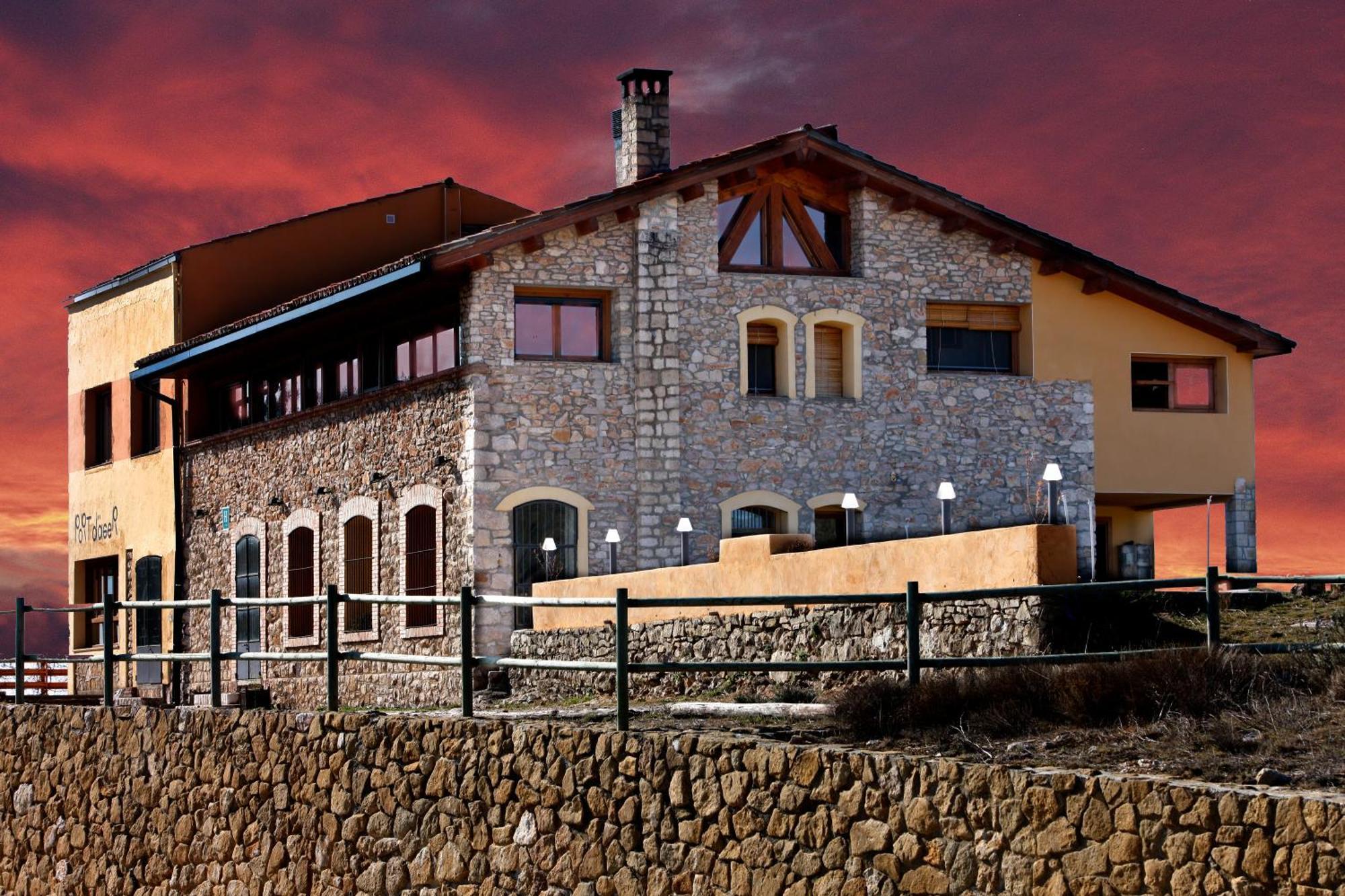 Hotel Restaurante Port d'Ager Buitenkant foto