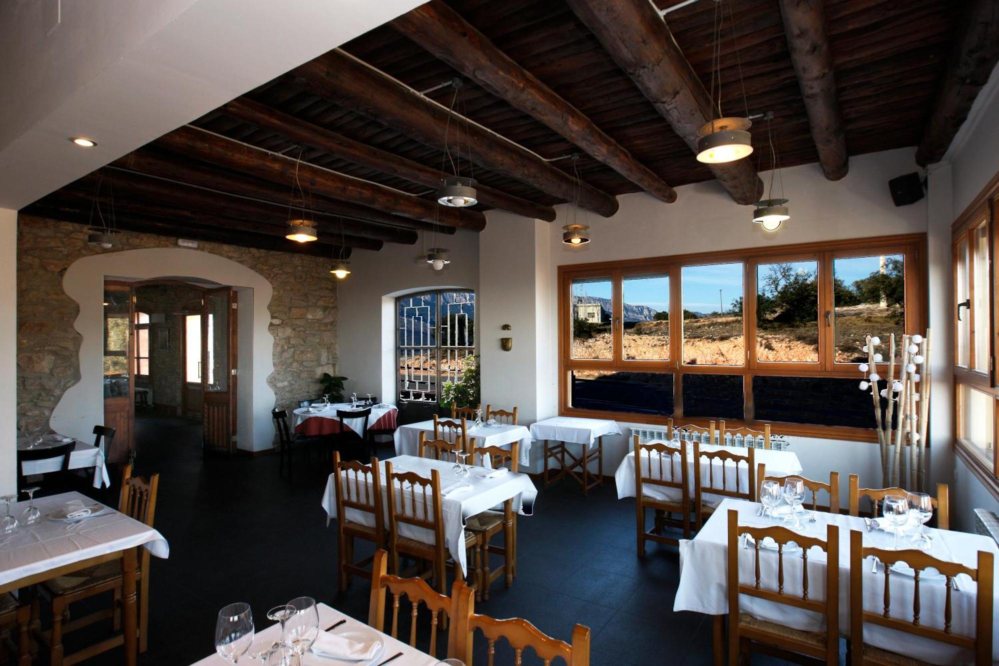 Hotel Restaurante Port d'Ager Buitenkant foto